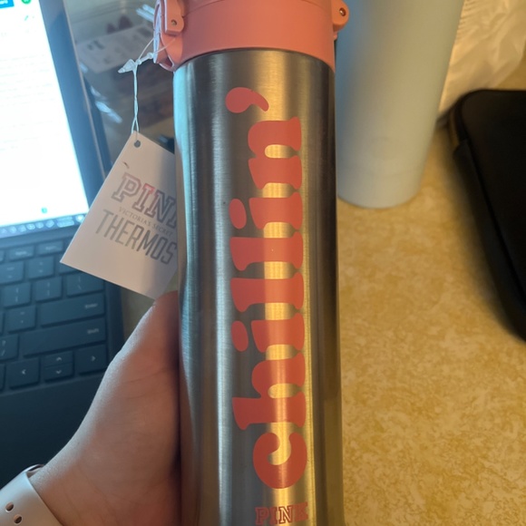 PINK Water bottle - Picture 1 of 4